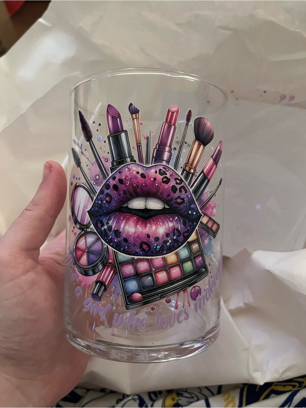Makeup Graphic Lip & Palette Glass – Purple Pink Cosmetic Design